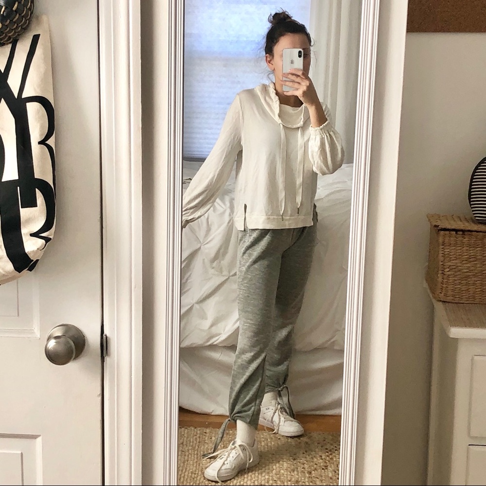 Lou & Grey Cowl Neck Sweatshirt Cream